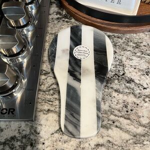 Black and White Marble Spoon Rest